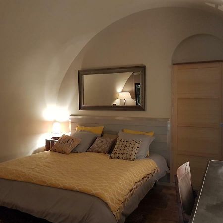 Bastide En Provence Apartment Auriol Exterior photo