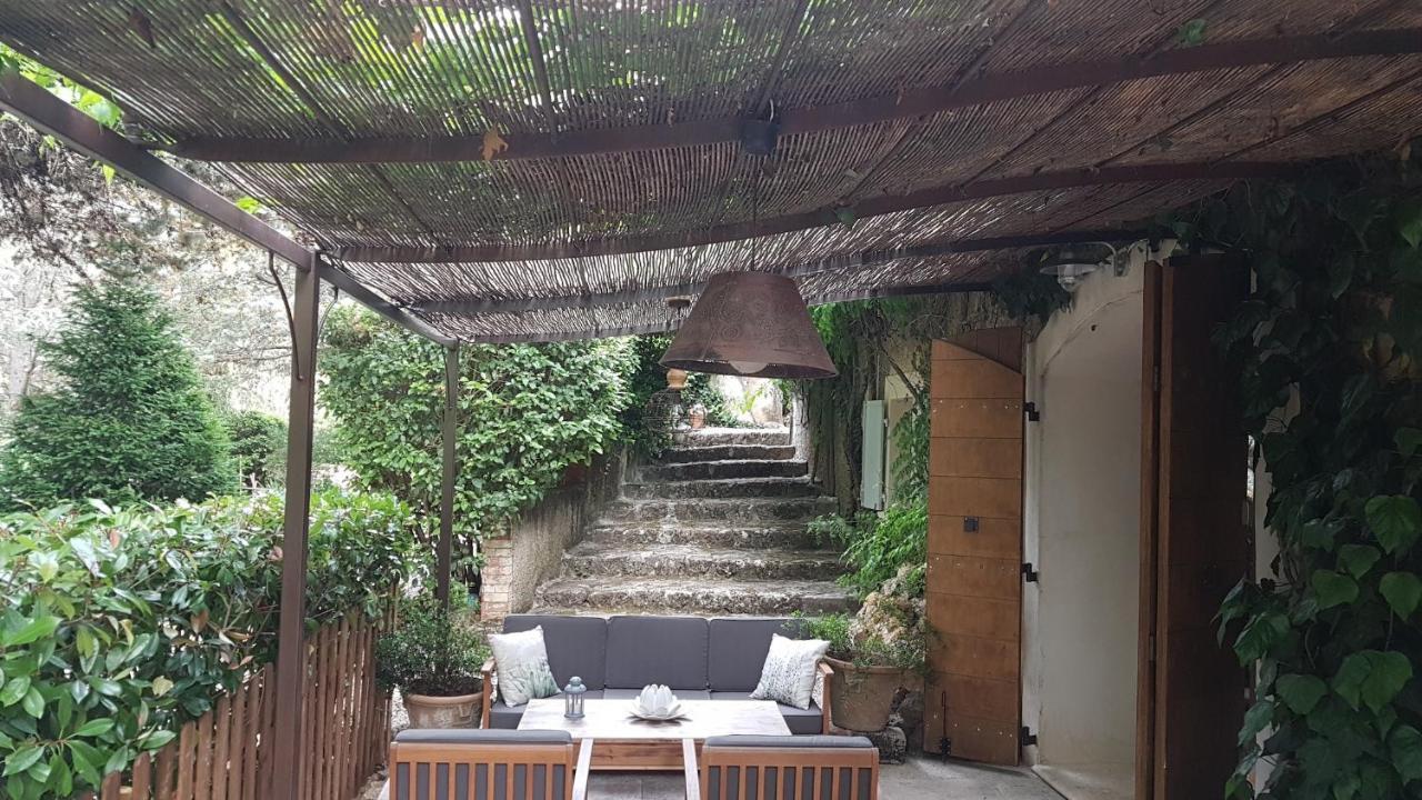 Bastide En Provence Apartment Auriol Exterior photo