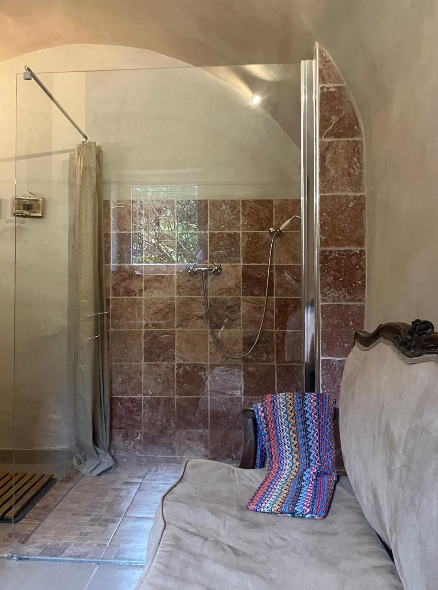 Bastide En Provence Apartment Auriol Exterior photo