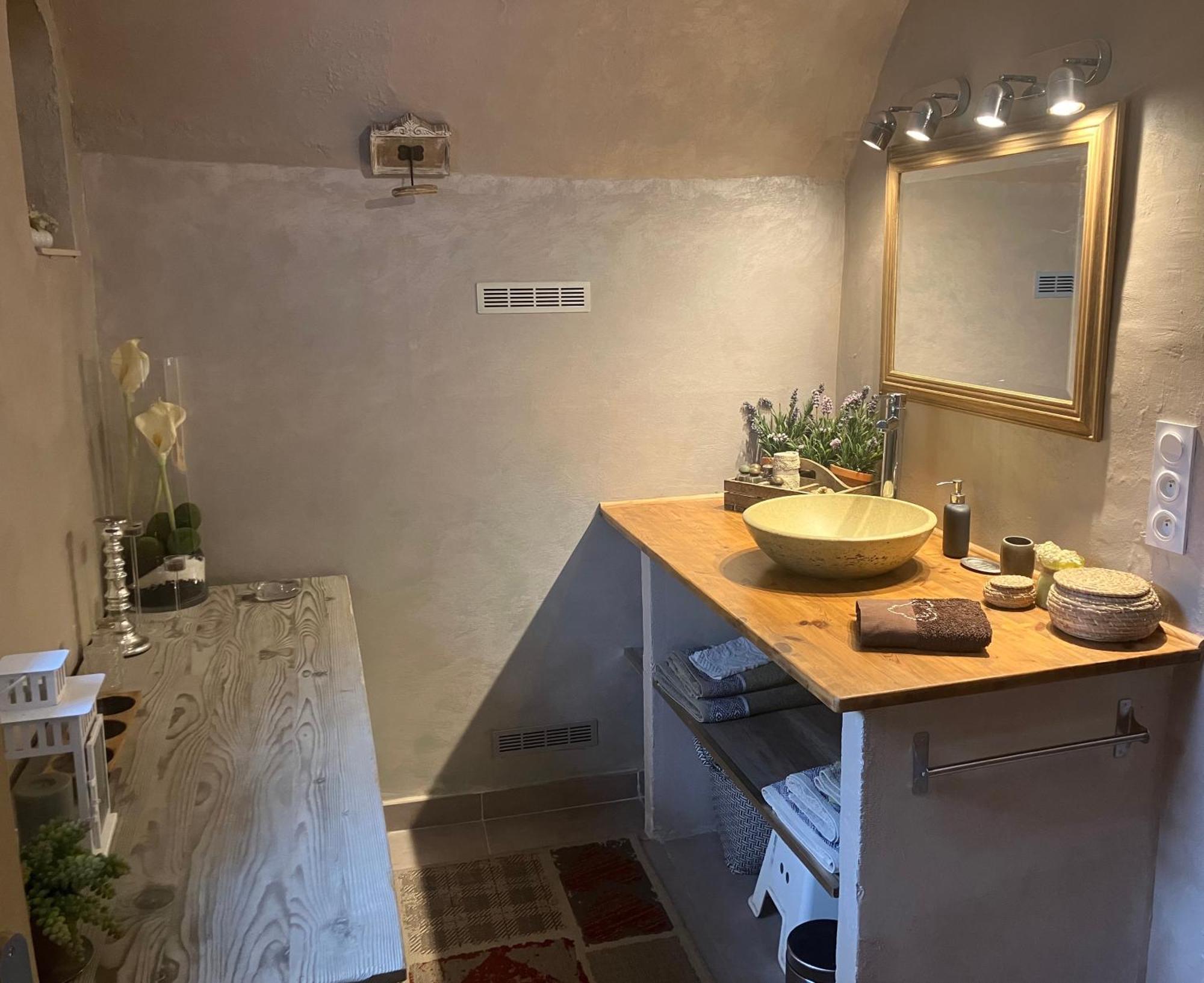 Bastide En Provence Apartment Auriol Exterior photo
